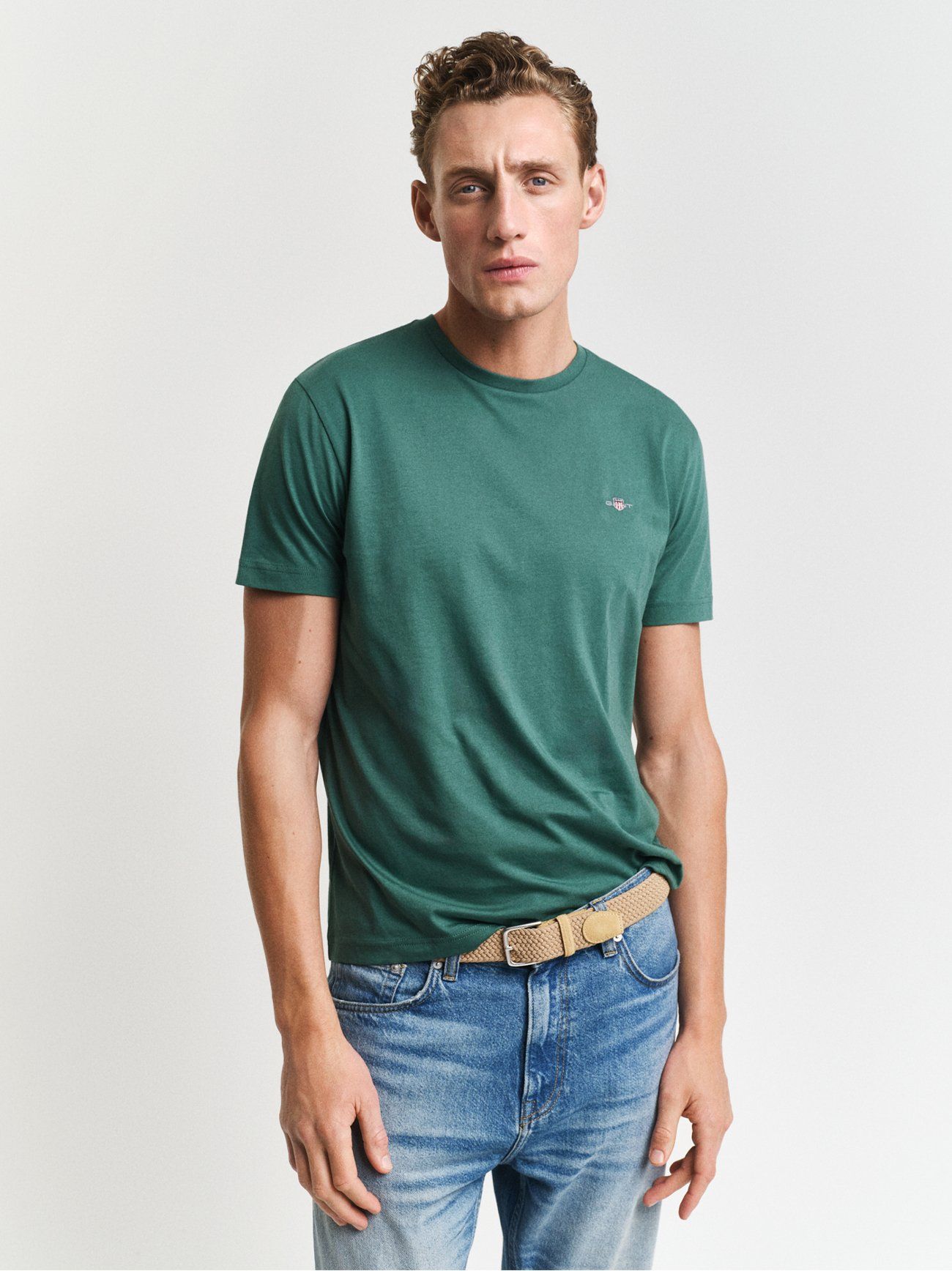Gant Men Green Solid Crew Neck Tshirt