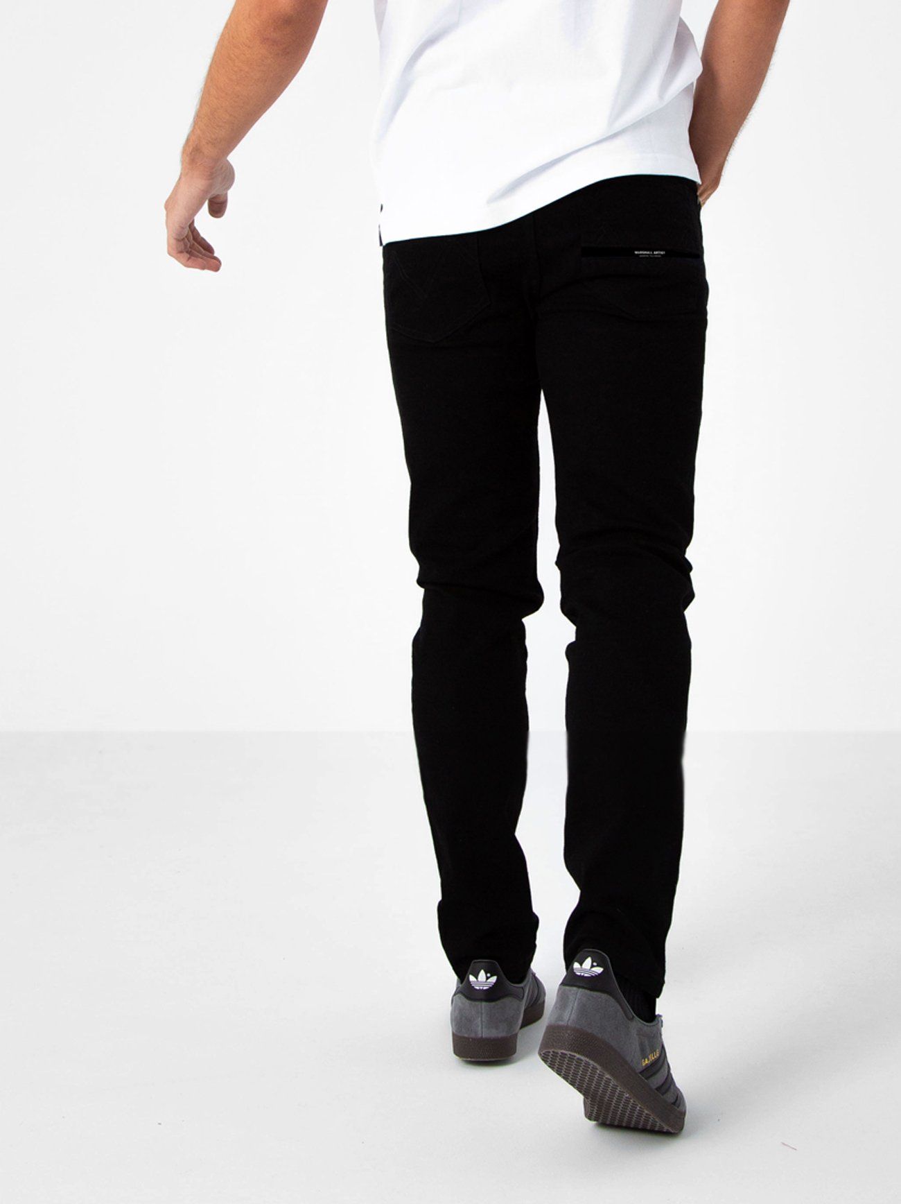 Jeans Lee Regular Pour Homme - Denim Noir Surteint - Coupe Droite Confortable - Style Western Intemporel