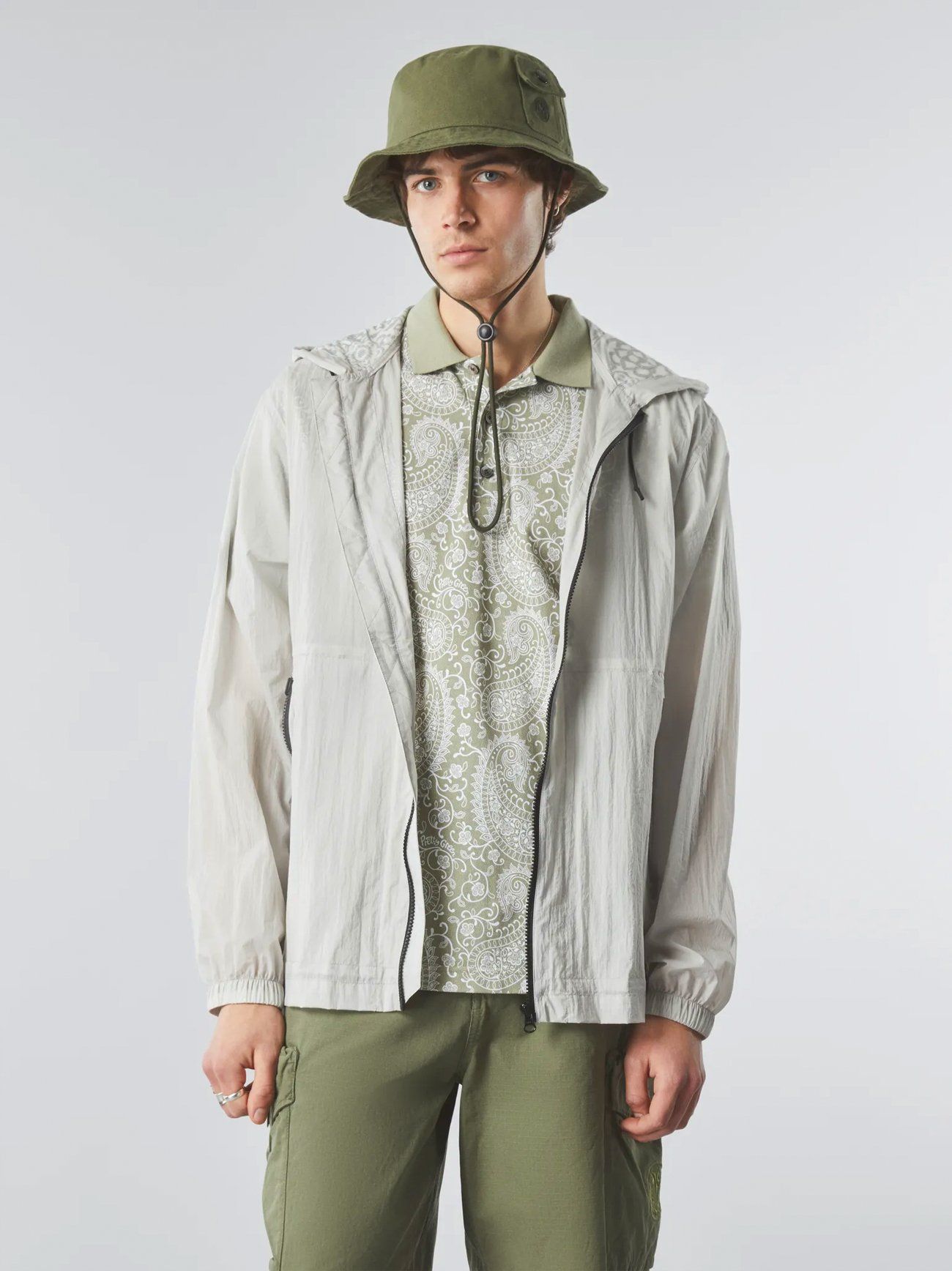 Pretty Green Mens Grey Anchorage Paisley Lightweight Jacket