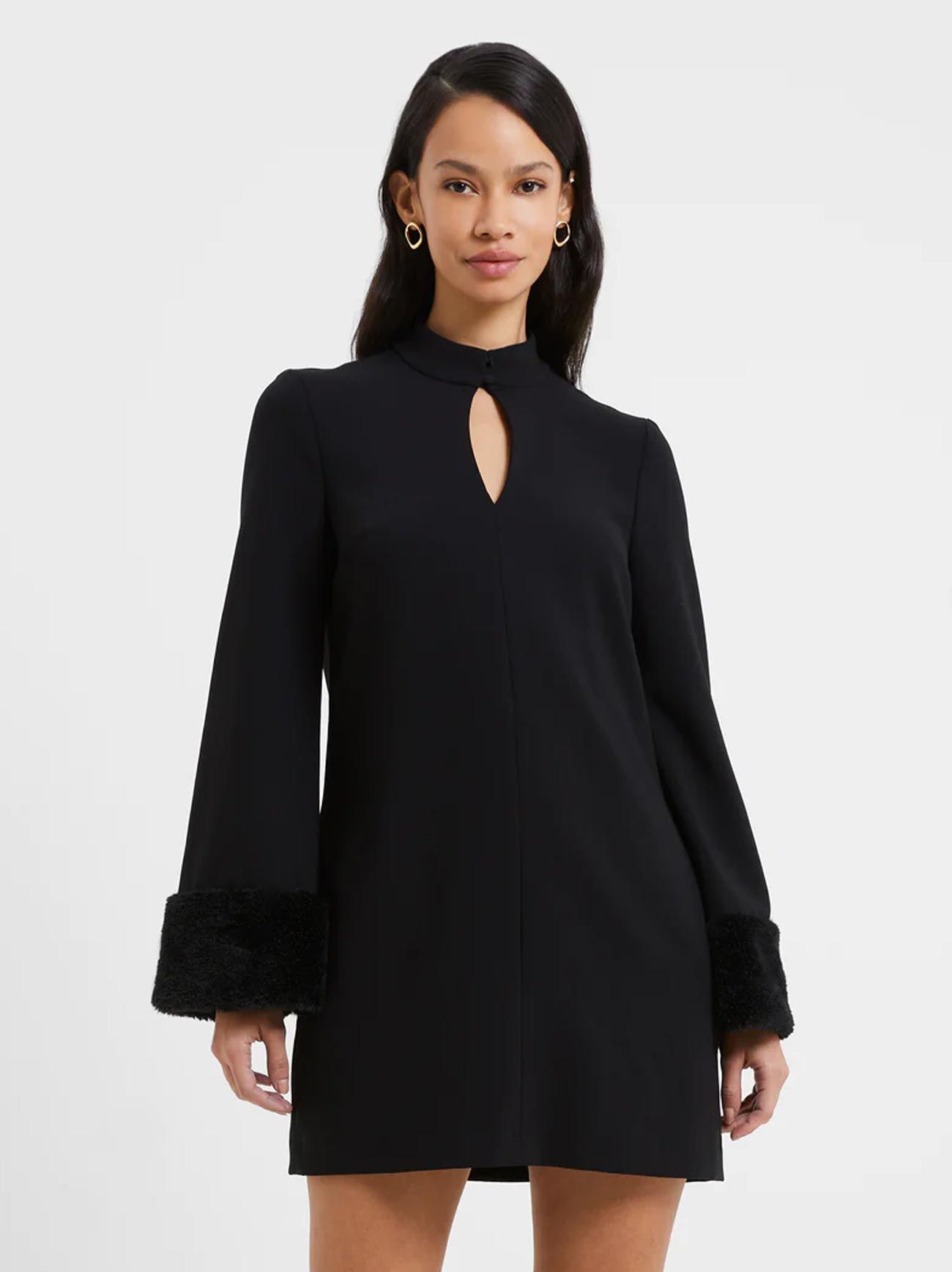 BLACKOUT SHORT DRESS