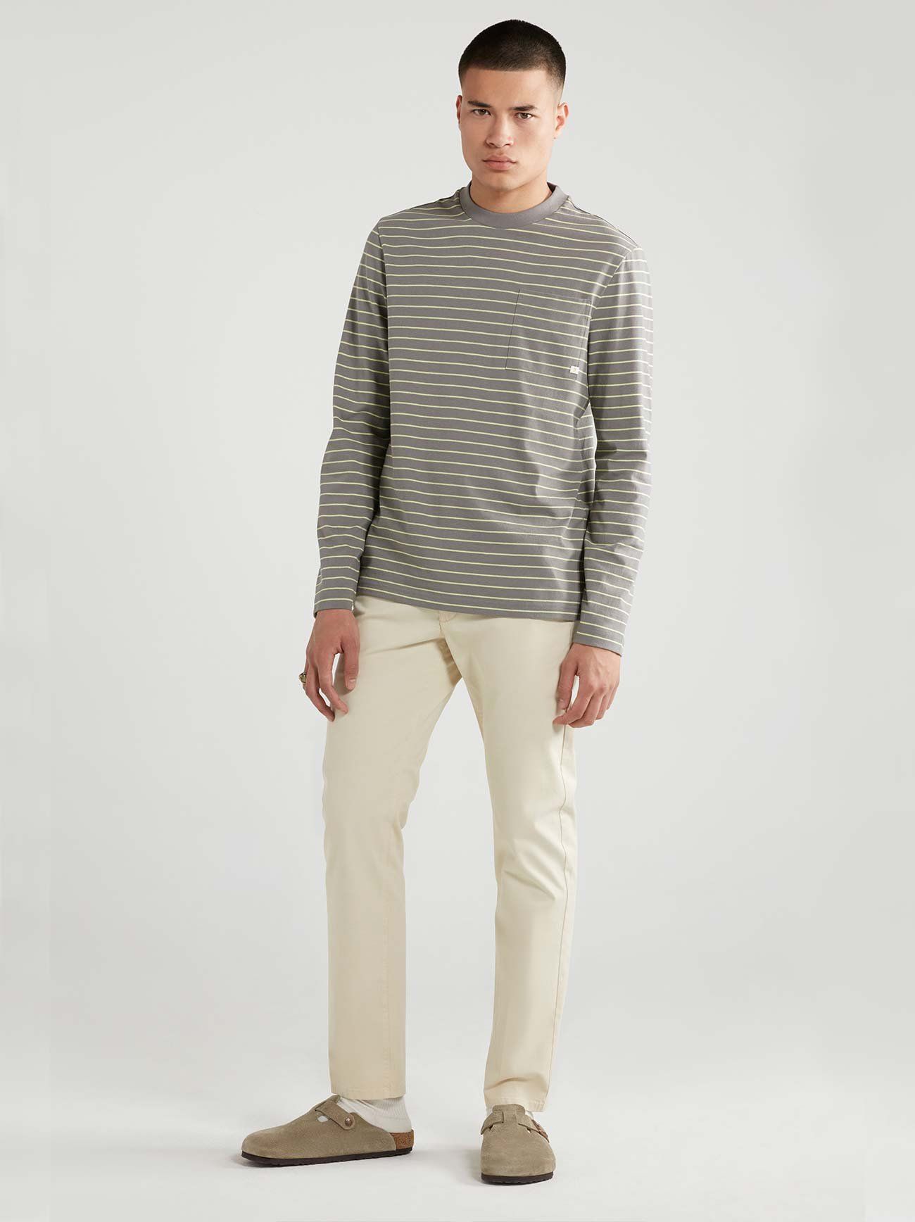 Acquista Farah Pantaloni chino elm corduroy su