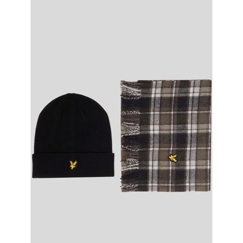 Lyle And Scott Men's Black Jet Lambswool Blend Scarf And Beanie Set