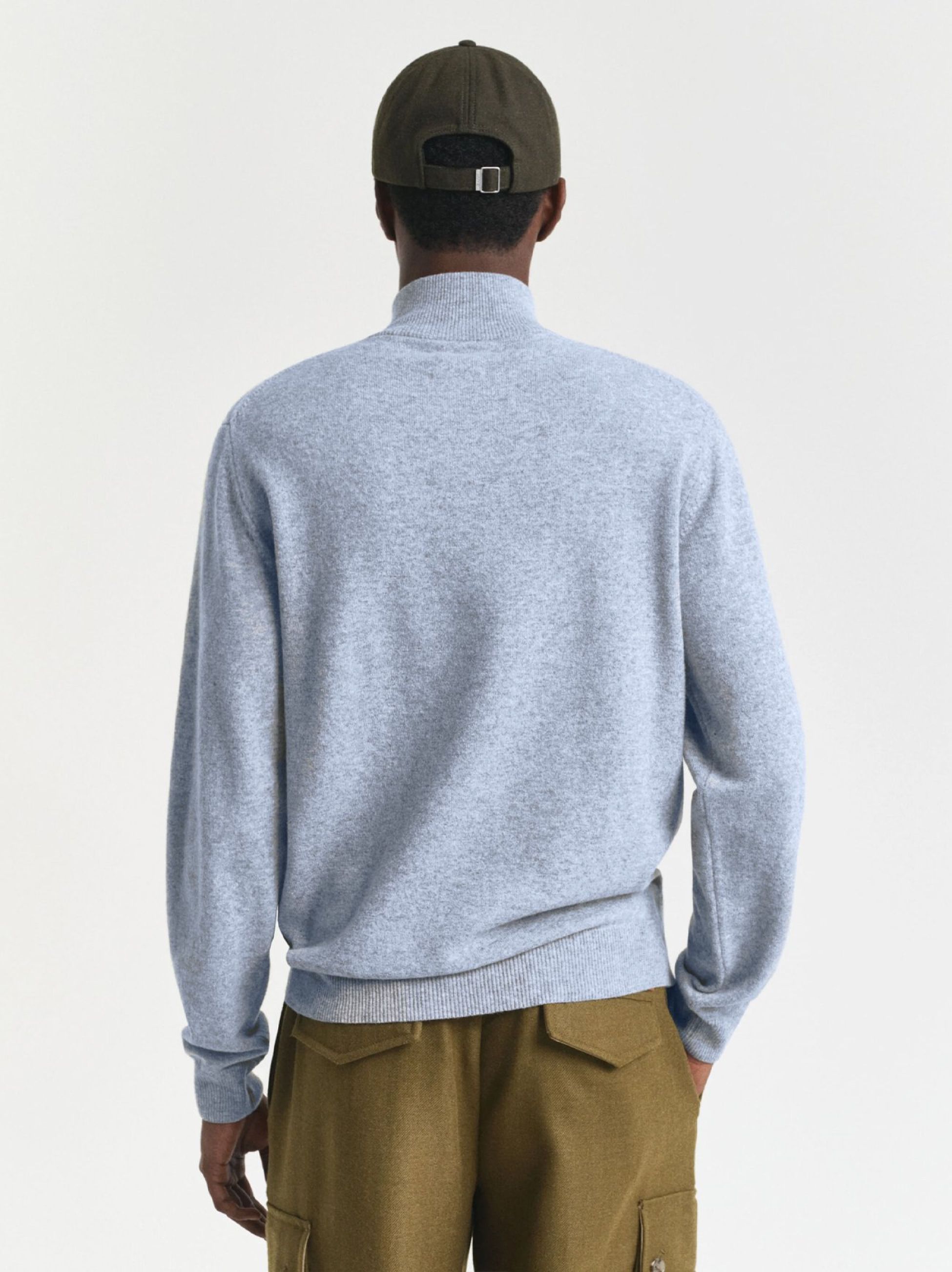 Gant Superfine Lambswool V-Neck Sweater in Grey Melange